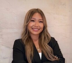 Sydney Wang (Compass)